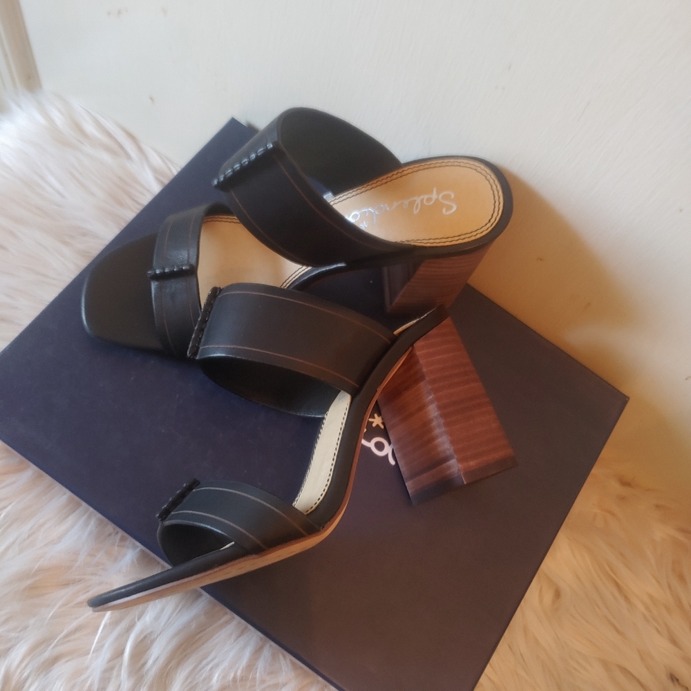 Splendid Block Heel Leather Sandal